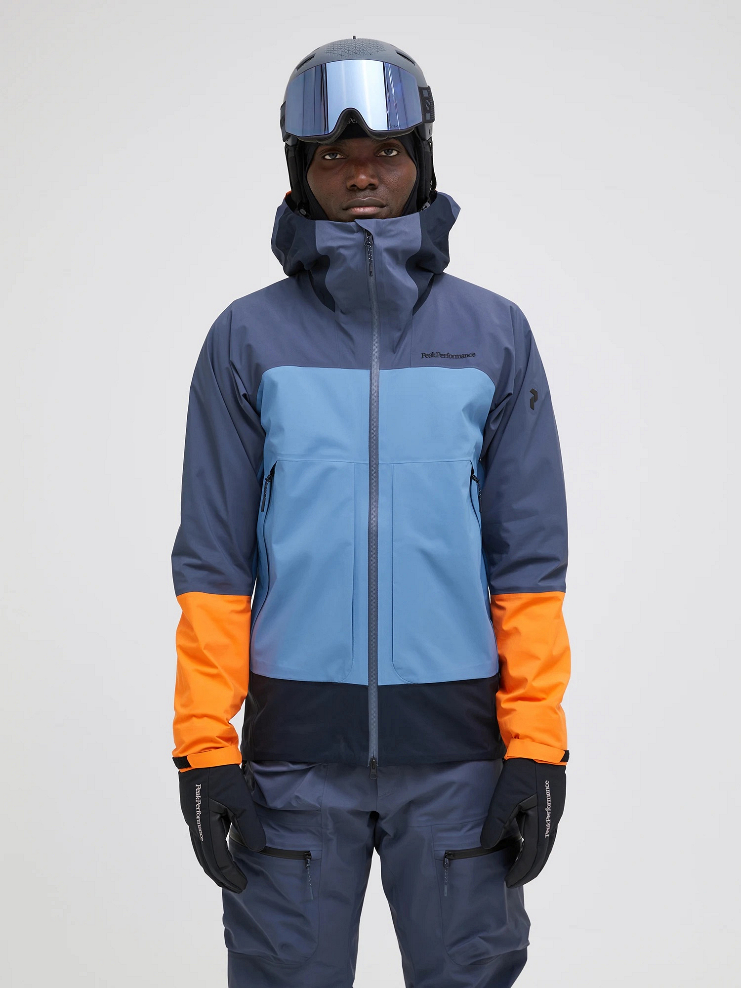 M Vislight GoreTex C Knit Jkt (FW23) - Peak Performance Whistler